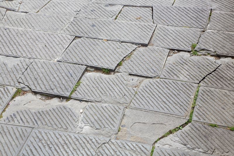 Repairing Cracked Or Damaged Pavers